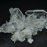 QuartzMina Ron Coleman, Blue Springs, Condado Garland, Arkansas, USA14.0 x 10.0 cm (Author: am mizunaka)