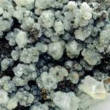 Calcita y limonita.Mina Trinidad, Cerros del Romeral y Pechón, Benalmádena-Mijas, Comarca Costa del Sol Occidental, Málaga, Andalucía, España11x7 cm. (Autor: AntonioJesus)