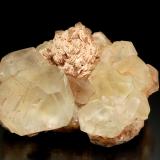 FluoriteMina Rogers, Huntingdon, zona Madoc, Condado Hastings, Ontario, Canadá6.0 x 4.5 x 2.7 cm (Author: Michael Shaw)