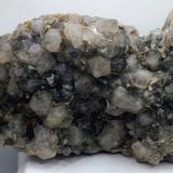 Cuarzo (variedad ahumado)Mina Rómulo, Collado La Mina, Llano del Beal, Cartagena, Comarca Campo de Cartagena, Región de Murcia (Murcia), España25x12 cm (Autor: AntonioJesus)