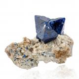 Cumengeíta en BoleítaMina Amelia, Santa Rosalía (El Boleo), Distrito Boleo, Municipio Mulegé, Baja California Sur, México2 x 2 x 1.5 cm / cristal principal: 1.5 cm (Autor: Museo MIM)