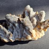 Calcite, Gypsum<br />Oberzeiring, Pöls Valley, Niedere Tauern, Styria/Steiermark, Austria<br />10,5 x 7 cm<br /> (Author: Volkmar Stingl)