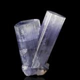 FluorapatiteMinas da Panasqueira, Aldeia de São Francisco de Assis, Covilhã, Castelo Branco, Cova da Beira, Región Centro, Portugal5 x 4 x 1.5 cm / main crystal: 4.8 cm (Author: MIM Museum)