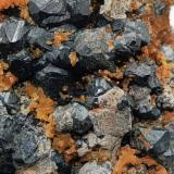 Esfalerita (variedad marmatita).Túnel José Maestre, Sierra Minera de Cartagena-La Unión, Portmán, La Unión, Comarca Campo de Cartagena, Región de Murcia (Murcia), España6x6 cm (Autor: AntonioJesus)