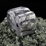 Bournonite on PyriteMina Stan Trg (Stan Terg, Stari Trg), Complejo Trepča, Valle Trepča, Kosovska Mitrovica, Distrito Kosovska Mitrovica, Kosovomain crystal size: 2.5 × 2.3 cm (Author: Jordi Fabre)