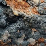 Esfalerita (variedad marmatita)<br />Túnel José Maestre, Sierra Minera de Cartagena-La Unión, Portmán, La Unión, Comarca Campo de Cartagena, Región de Murcia (Murcia), España<br />8''5x5''5cm<br /> (Autor: AntonioJesus)