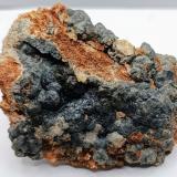 Esfalerita (variedad marmatita)<br />Túnel José Maestre, Sierra Minera de Cartagena-La Unión, Portmán, La Unión, Comarca Campo de Cartagena, Región de Murcia (Murcia), España<br />8''5x5''5cm<br /> (Autor: AntonioJesus)