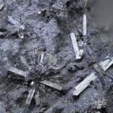 HarmotomaMina Las Cruces, Gerena-Guillena-Salteras, Comarca Sierra Norte, Sevilla, Andalucía, EspañaCampo de visión de  2 mm. (Autor: Antonio Carmona)