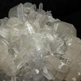 cuarzo, calcitaCharcas, Municipio Charcas, San Luis Potosí, México150x90x10 mm. (Autor: Luis Edmundo Sánchez Roja)