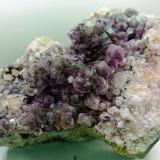 Calcita (variedad cobaltífera)Mina Aghbar (Mina Arhbar), Distrito minero Bou Azzer, Provincia Zagora, Región Drâa-Tafilalet, Marruecos18x12 cm. (Autor: AntonioJesus)