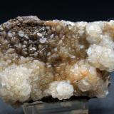 Calcita<br />Mina Haití, Cabezo de San Ginés, San Ginés de la Jara, Cartagena, Comarca Campo de Cartagena, Región de Murcia (Murcia), España<br />9 x 5 cm<br /> (Autor: Pedro Antonio)