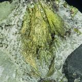 Millerite with Calcite and Pyrite<br />Eugenia Mine, Bellmunt del Priorat, Comarca Priorat, Tarragona, Catalonia / Catalunya, Spain<br />5.4 × 4.5 × 4 cm<br /> (Author: Jordi Fabre)