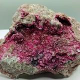 Calcita (variedad cobaltífera)Mina Mashamba West, Distrito Kolwezi, Lualaba, Cinturón de cobre de Katanga, Katanga (Shaba), República Democrática del Congo (Zaire)10x8''5 cm. (Autor: AntonioJesus)