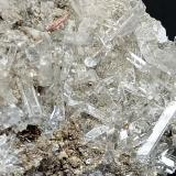 cuarzoMina Cavnic, zona minera Cavnic, Cavnic, Maramures, Rumanía80x45x35 mm. (Autor: Luis Edmundo Sánchez Roja)