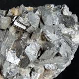 Arsenopirita<br />Mina Ojuela, Mapimí, Municipio Mapimí, Durango, México<br />70x57x46 mm.<br /> (Autor: Luis Edmundo Sánchez Roja)