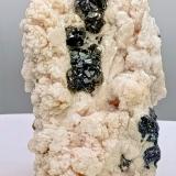 Esfalerita (variedad cleofana)Depósito Krushev dol, Mina Krushev dol, Zona minera Madan, Montes Rhodope, Smolyan Oblast, Bulgaria9x5 cm (Autor: AntonioJesus)