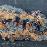 azuritaMina Touissit, Touissit, distrito minero Touissit-Bou Beker, Provincia Jerada, Región Oriental, Marruecos7 x 4 cm (Autor: Pedro Antonio)