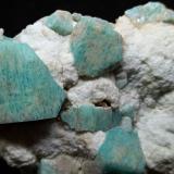 Microclina (variedad amazonita)<br />Pikes Peak, Condado El Paso, Colorado, USA<br />85x60x20 mm.<br /> (Autor: Luis Edmundo Sánchez Roja)