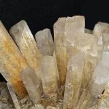 Damburita<br />Mina Aurora, Charcas, Municipio Charcas, San Luis Potosí, México<br />190x160x100 mm.<br /> (Autor: Luis Edmundo Sánchez Roja)