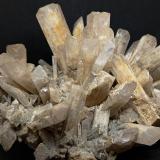 Damburita<br /><br />190x160x100 mm.<br /> (Autor: Luis Edmundo Sánchez Roja)