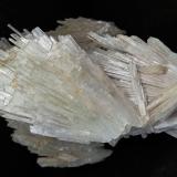 Scolecita<br />Distrito Nashik (Nasik), Maharashtra, India<br />95x100x105 mm.<br /> (Autor: Luis Edmundo Sánchez Roja)