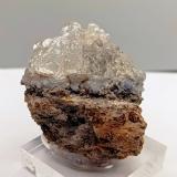 Ópalo (variedad hialita).<br />Hacienda Jaral de Berrio, San Felipe, Municipio San Felipe, Guanajuato, México<br />5x5 cm<br /> (Autor: AntonioJesus)