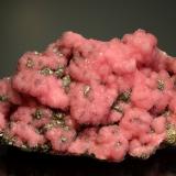 Rhodochrosite<br />Oppu Mine, Nishimeya-mura, Nakatsugaru District, Aomori Prefecture, Tohoku Region, Honshu Island, Japan<br />7.8 x 3.5 x 3.2 cm<br /> (Author: Michael Shaw)