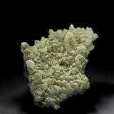 Quartz, EpidoteHakkâri District, Hakkâri Province, Turkey17.2 x 13.2 cm (Author: am mizunaka)