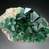 FluoriteMina Rogerley, Frosterley, Weardale, North Pennines Orefield, County Durham, Inglaterra / Reino Unido11x6x4 cm overall size (Author: Jesse Fisher)