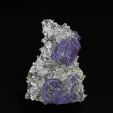 Fluorapatite, Quartz<br />Wutong Mine, Liubao, Cangwu, Wuzhou Prefecture, Guangxi Zhuang Autonomous Region, China<br />5.3 x 3.8 cm<br /> (Author: am mizunaka)
