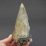 Calcite<br />Sweetwater Mine, Ellington, Viburnum Trend District, Reynolds County, Missouri, USA<br />Specimen size 18,5 cm, calcite crystal 16,5 cm<br /> (Author: Tobi)