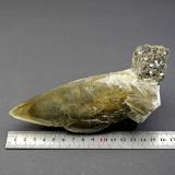 Calcite<br />Sweetwater Mine, Ellington, Viburnum Trend District, Reynolds County, Missouri, USA<br />Specimen size 18,5 cm, calcite crystal 16,5 cm<br /> (Author: Tobi)