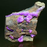 Sugilite<br />N'Chwaning III Mine, N'Chwaning mining area, Kuruman, Kalahari manganese field (KMF), Northern Cape Province, South Africa<br />7.8 x 5.2 cm<br /> (Author: Don Lum)
