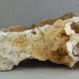 CalcitaMina La Calañesa, Barranco del Asperón, Calañas, Comarca El Andévalo, Huelva, Andalucía, España125x60x74 mm (Autor: Juan Espino)