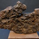 Goethita pseudomórfica de Pirita<br />Yacimiento de piritas, Cortijo de Jarapalos, Alhaurín de la Torre, Comarca Valle del Guadalhorce, Málaga, Andalucía, España<br />18 x 13 x 3 cm<br /> (Autor: Antonio Alcaide)