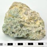 Berilo<br />Hueco de Coberteros (Pedriza del Manzanares), Manzanares el Real, Comarca Cuenca Alta del Manzanares, Comunidad de Madrid, España<br />10 x 9 x 6,5 cm<br /> (Autor: Ramón Jiménez)