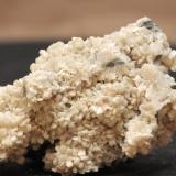 Stilbite<br />Teeters Quarry, Gettysburg,  Adams County, Pennsylvania, USA<br />8.6 x 4.8 x 2.8 cm<br /> (Author: steven calamuci)