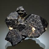 Magnetite<br />Gardiner complex, Kangerlussuaq complex, Kangerlussuaq Firth, Tunu Province / East Greenland, Greenland<br />3.5 x 4.3 cm<br /> (Author: crosstimber)