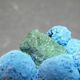 Shattuckite, Malachite, Dioptase<br />Kaokoveld Plateau, Kunene Region, Namibia<br />80x50x35mm<br /> (Author: Heimo Hellwig)