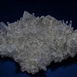 Quartz, Barite<br />Jinkouhe District, Leshan Prefecture, Sichuan Province, China<br />25.4 x 17.8 cm<br /> (Author: am mizunaka)