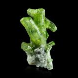 Diopside with Graphite and Chabazite (Series)<br />Karo Pit, D-Block Mine, Merelani Hills, Lelatema Mountains, Simanjiro District, Manyara Region, Tanzania<br />4,0	x	3,0	x	6,0	cm<br /> (Author: MIM Museum)