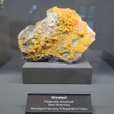 MimetiteZona minera Badenweiler, Badenweiler, Selva Negra, Baden-Württemberg, AlemaniaSpecimen size ~ 16 cm (Author: Tobi)