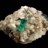 Beryl (variety emerald), Calcite, Pyrite, Quartz<br />Muzo mining district, Western Emerald Belt, Boyacá Department, Colombia<br />56x46x34mm, xl=13mm<br /> (Author: Fiebre Verde)