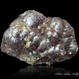 Lepidolita<br />Pegmatita Golconda, Governador Valadares, Vale do Rio Doce, Minas Gerais, Brasil<br />65 x 47 x 33 mm.<br /> (Autor: Rafael Galiana)
