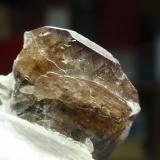 Axinita<br />Kharan, Distrito Kharan, Balochistan (Baluchistan), Paquistán<br />30x30 mm<br /> (Autor: Ignacio)
