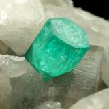 Beryl (variety emerald), Calcite, Dolomite<br />Coscuez mining district, Municipio San Pablo de Borbur, Western Emerald Belt, Boyacá Department, Colombia<br />40x43x40mm, xl=9mm<br /> (Author: Fiebre Verde)