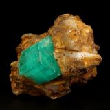 Beryl (variety emerald), Quartz<br />Gachalá mining district,  El Toro Mine, Municipio Gachalá, Eastern Emerald Belt, Cundinamarca Department, Colombia<br />37x48x41mm, xl=17x20mm<br /> (Author: Fiebre Verde)