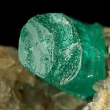 Beryl (variety emerald), Calcite, Pyrite<br />Chivor mining district, Municipio Chivor, Eastern Emerald Belt, Boyacá Department, Colombia<br />56x63x43mm, xl=30x7mm<br /> (Author: Fiebre Verde)