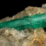 Beryl (variety emerald), Calcite, Pyrite<br />Chivor mining district, Municipio Chivor, Eastern Emerald Belt, Boyacá Department, Colombia<br />56x63x43mm, xl=30x7mm<br /> (Author: Fiebre Verde)