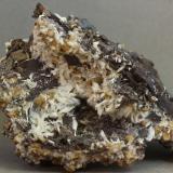 BultfonteinitaMina N'Chwaning III, Zona minera N'Chwaning, Kuruman, Kalahari manganese field (KMF), Provincia Septentrional del Cabo, Sudáfrica77x55x40 mm (Autor: Juan Espino)